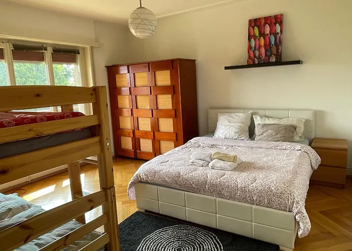 Appartement De 3 Chambres A Coucher